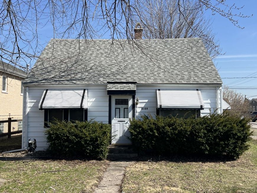 Main Photo