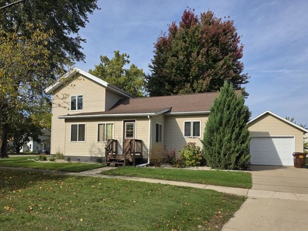 312 W 6th Street, Prophetstown, IL 61277