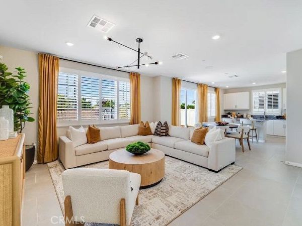 27284 Sitar Circle, Menifee, CA 92586