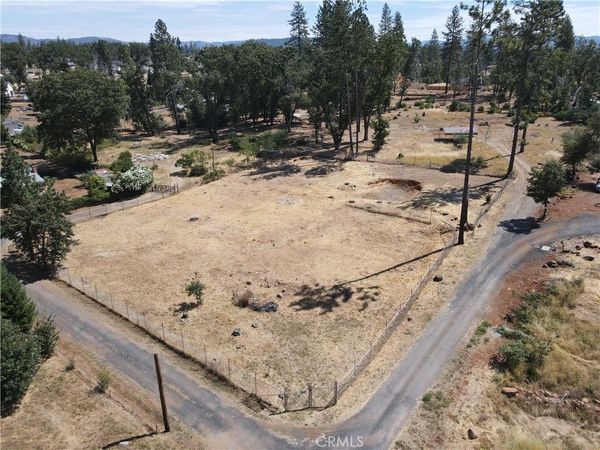 1461 Carroll Lane , Paradise, CA 95969
