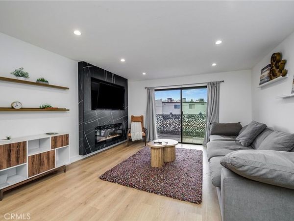 4311 Colfax , Studio City, CA 91604