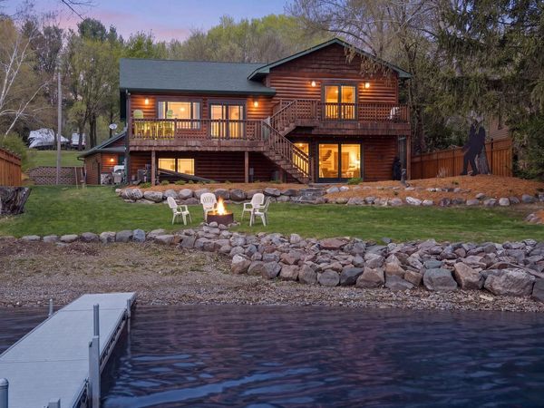32940 Nueman Trail, Lindstrom, MN 55045