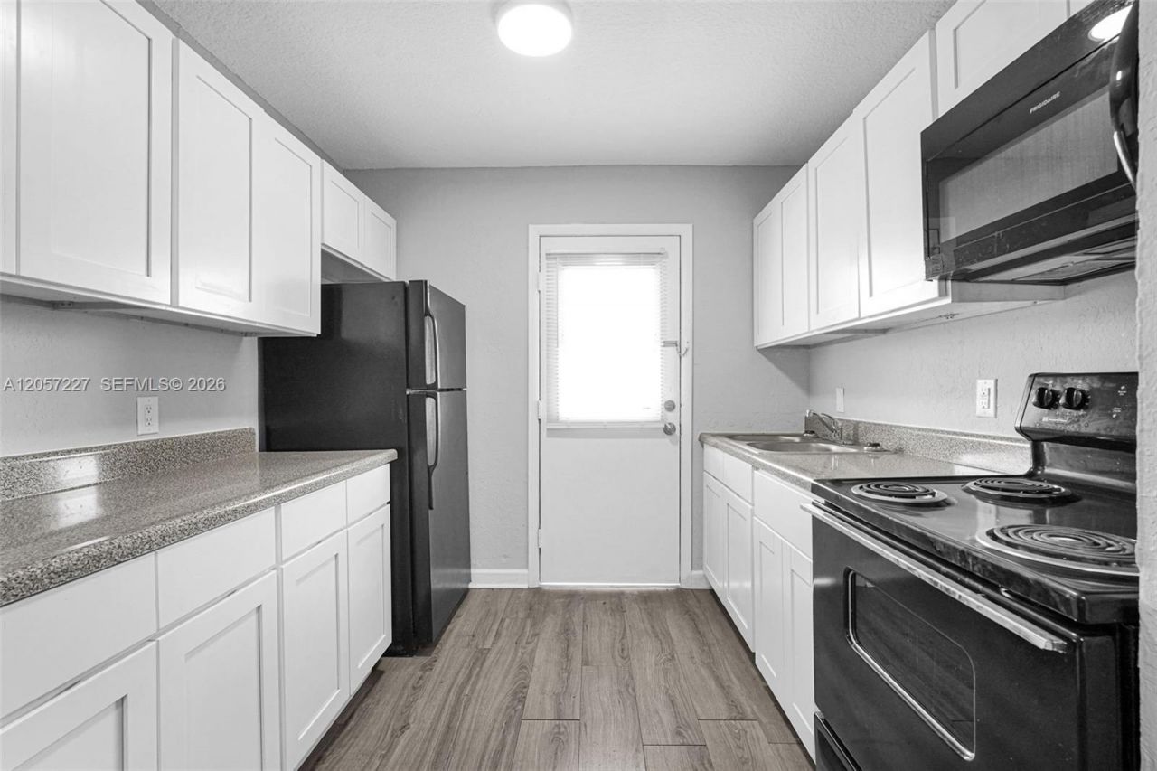 400 NW 65 , Margate, FL 33063 Photo