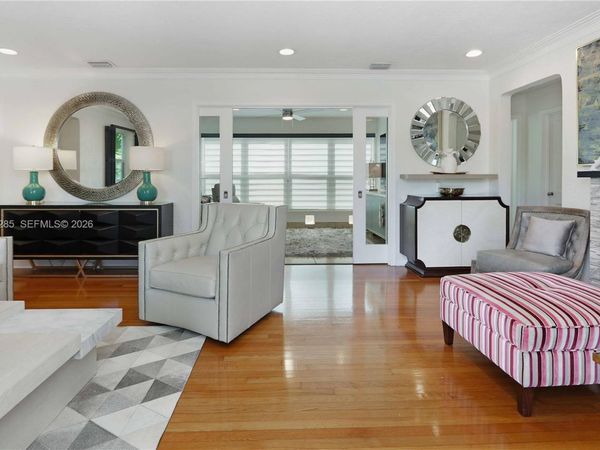 405 S 16th Ave , Hollywood, FL 33020