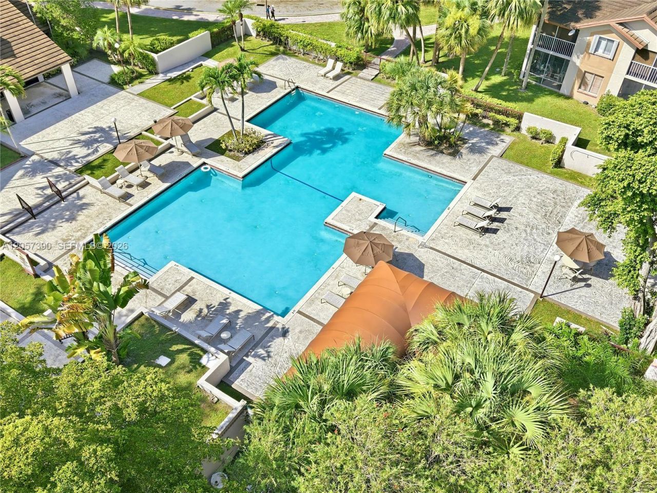 13920 SW 93rd Ln, Unit 13920, Miami, FL 33186 Photo