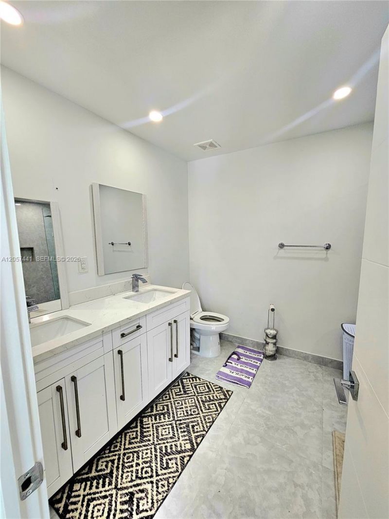1430 NE 53rd Ct, Fort Lauderdale, FL 33334 Photo