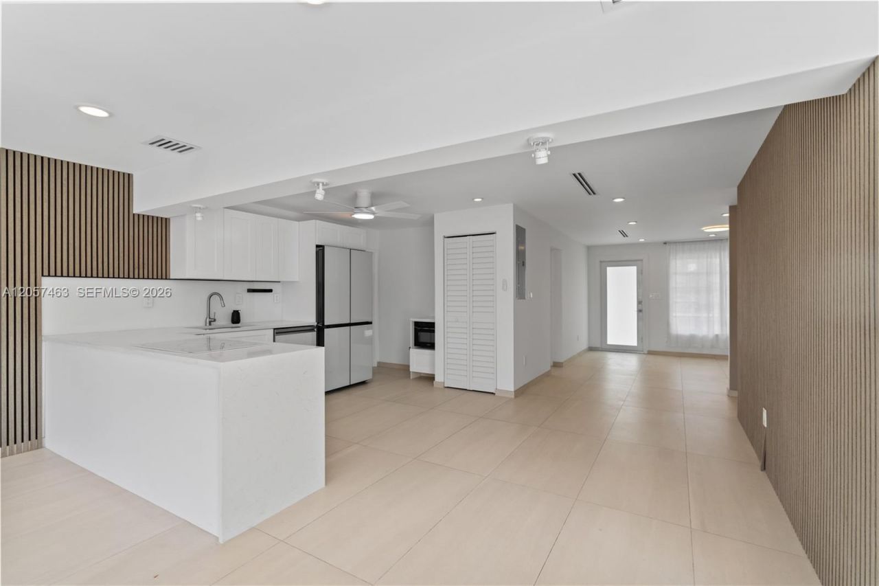 2706 Scott St, Unit 00, Hollywood, FL 33020 Photo