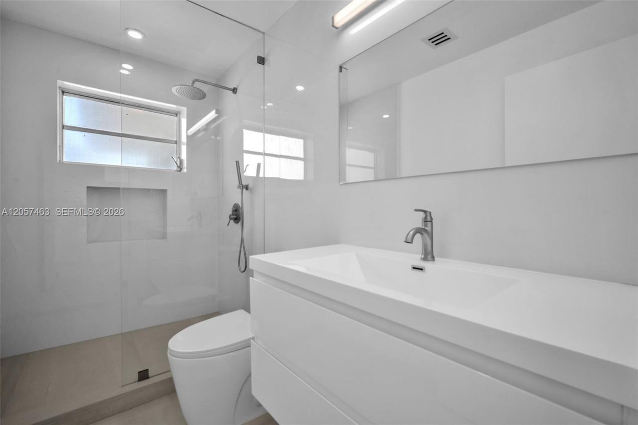 2706 Scott St, Unit 00, Hollywood, FL 33020 Photo