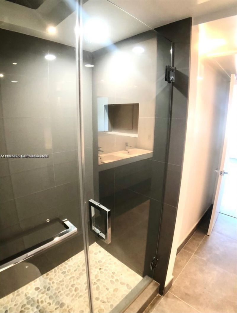 6770 Indian Creek Dr, Unit PH-S, Miami Beach, FL 33141 Photo