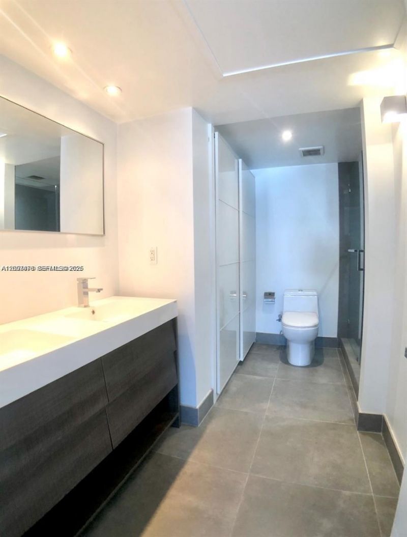 6770 Indian Creek Dr, Unit PH-S, Miami Beach, FL 33141 Photo