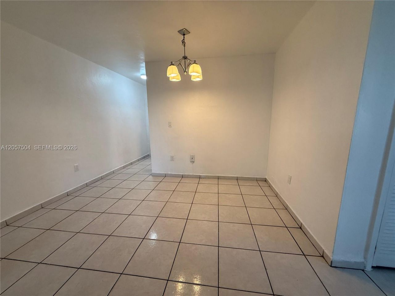 1860 SW 22nd St , Unit 4, Miami, FL 33145 Photo