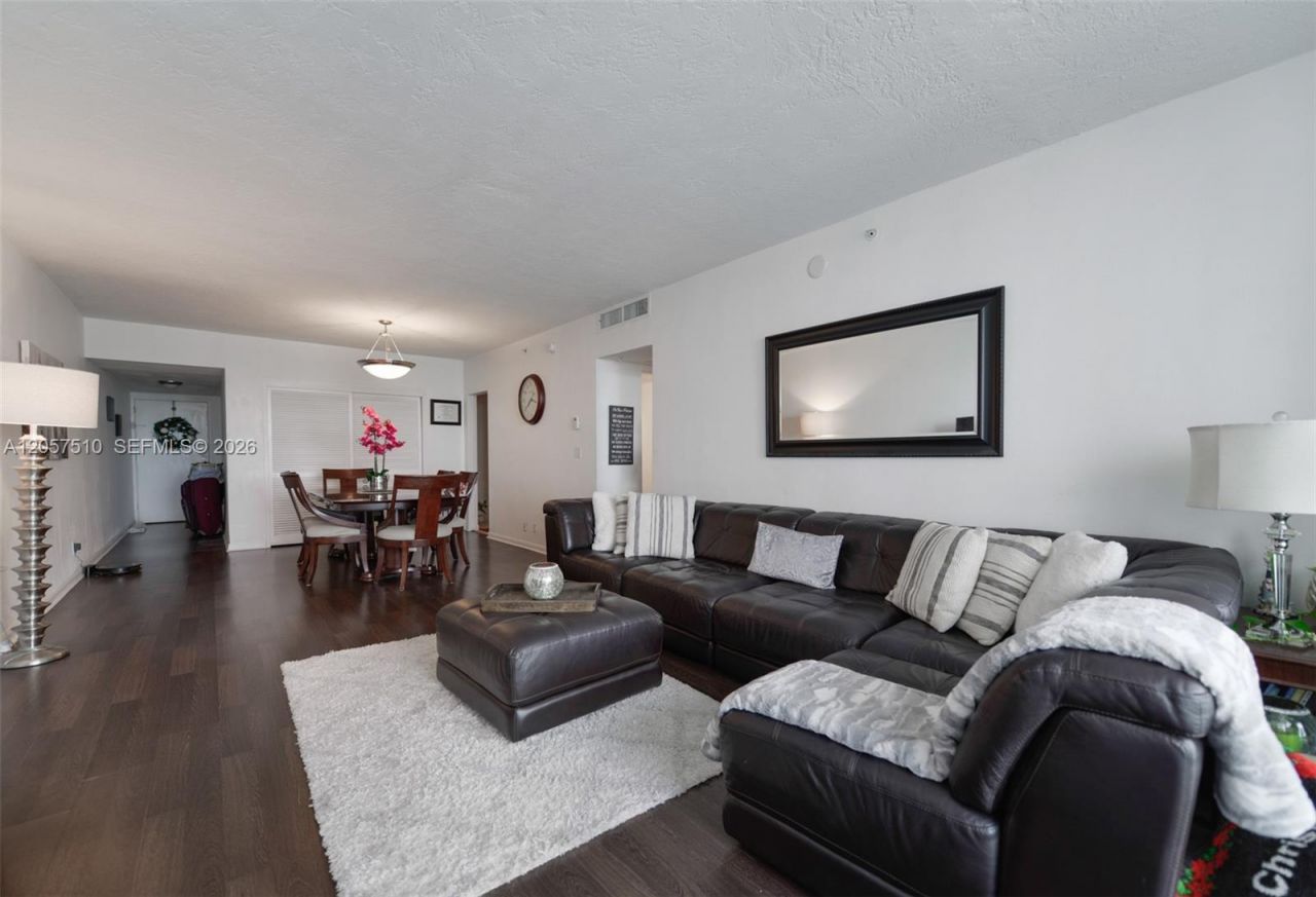 3000 S Ocean Dr , Unit 1506, Hollywood, FL 33019 Photo
