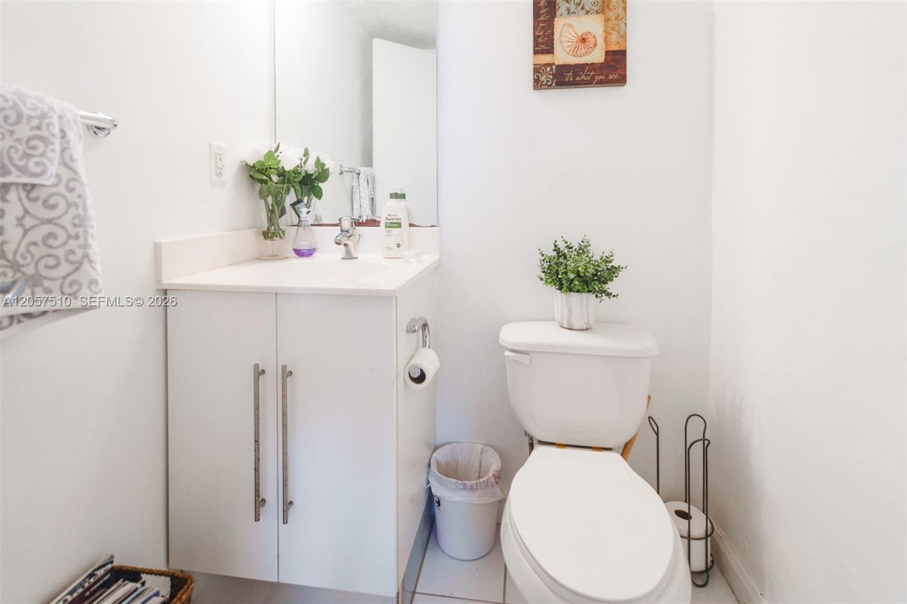 3000 S Ocean Dr , Unit 1506, Hollywood, FL 33019 Photo