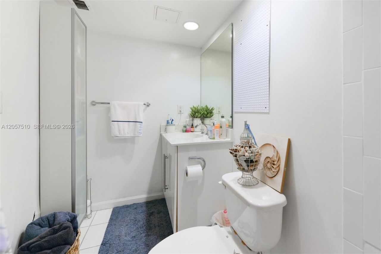 3000 S Ocean Dr , Unit 1506, Hollywood, FL 33019 Photo