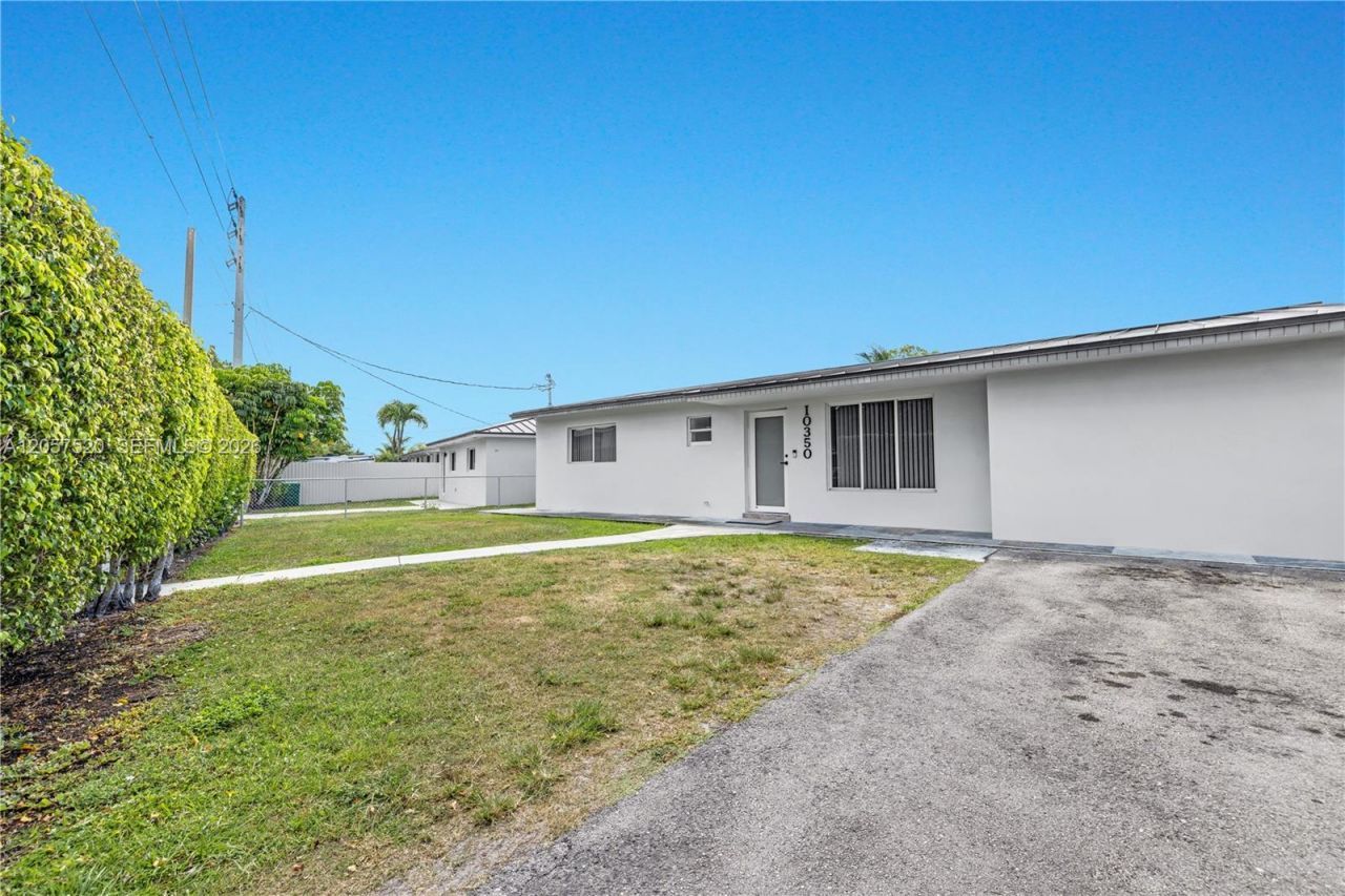 10350 SW 48th St , Unit 1, Miami, FL 33165 Photo