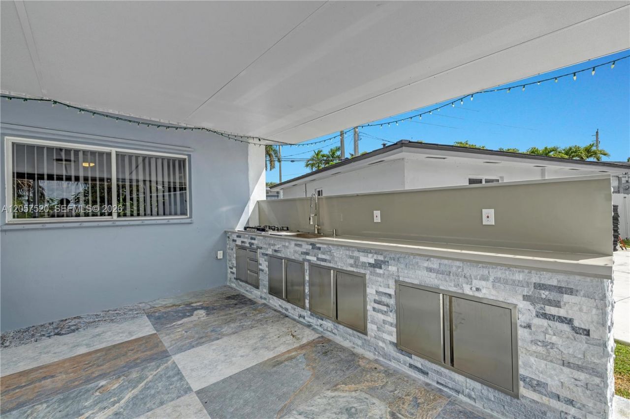 10350 SW 48th St , Unit 1, Miami, FL 33165 Photo