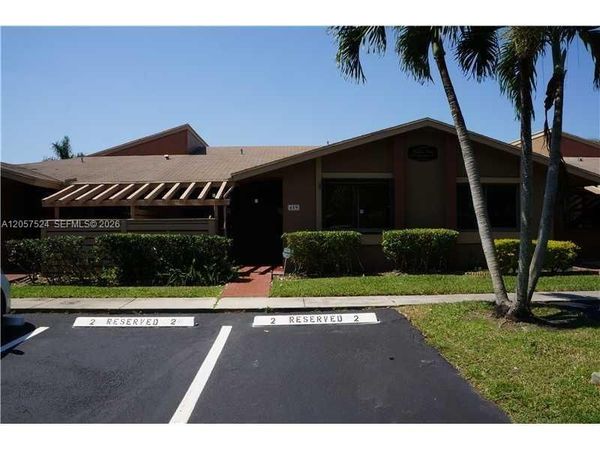 459 Lakeview Dr , Unit 2, Weston, FL 33326
