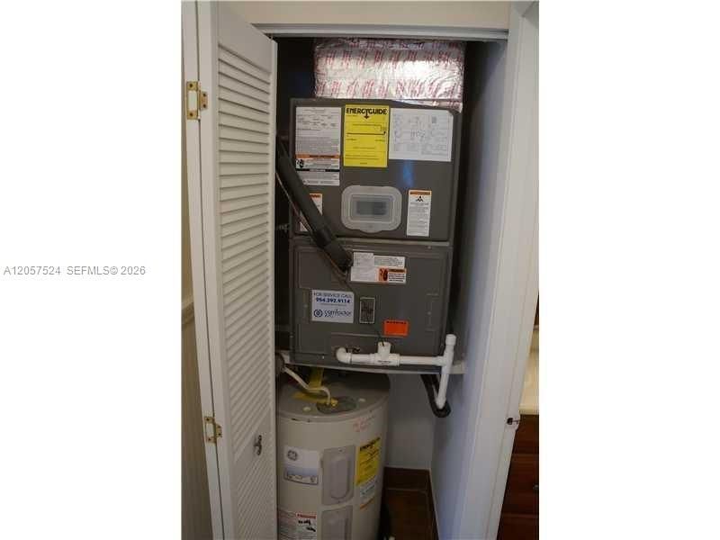 459 Lakeview Dr , Unit 2, Weston, FL 33326 Photo