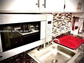 900 SW 11th Ave , Unit 17C, Hallandale Beach, FL 33009 Photo
