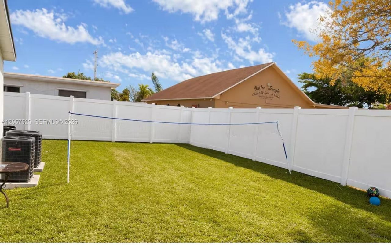 5712 Mayo St , Unit 2, Hollywood, FL 33023 Photo