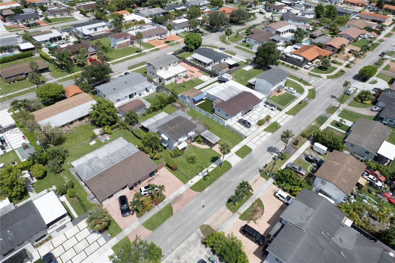 2322 SW 128th Ave, Miami, FL 33175 Photo