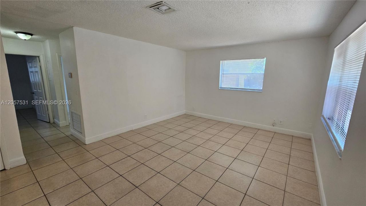 850 SW 6th Ct , Unit 3, Pompano Beach, FL 33060 Photo
