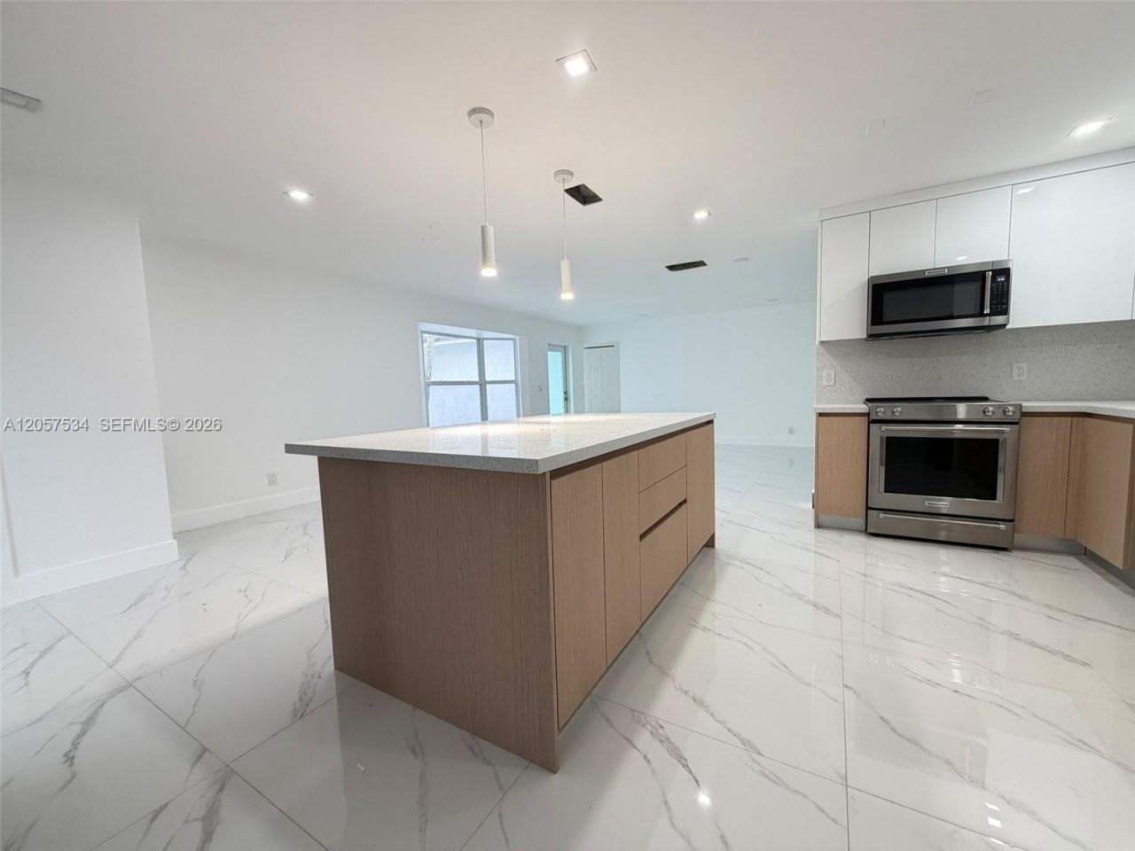 2210 NW 93rd Ave , Pembroke Pines, FL 33024 Photo