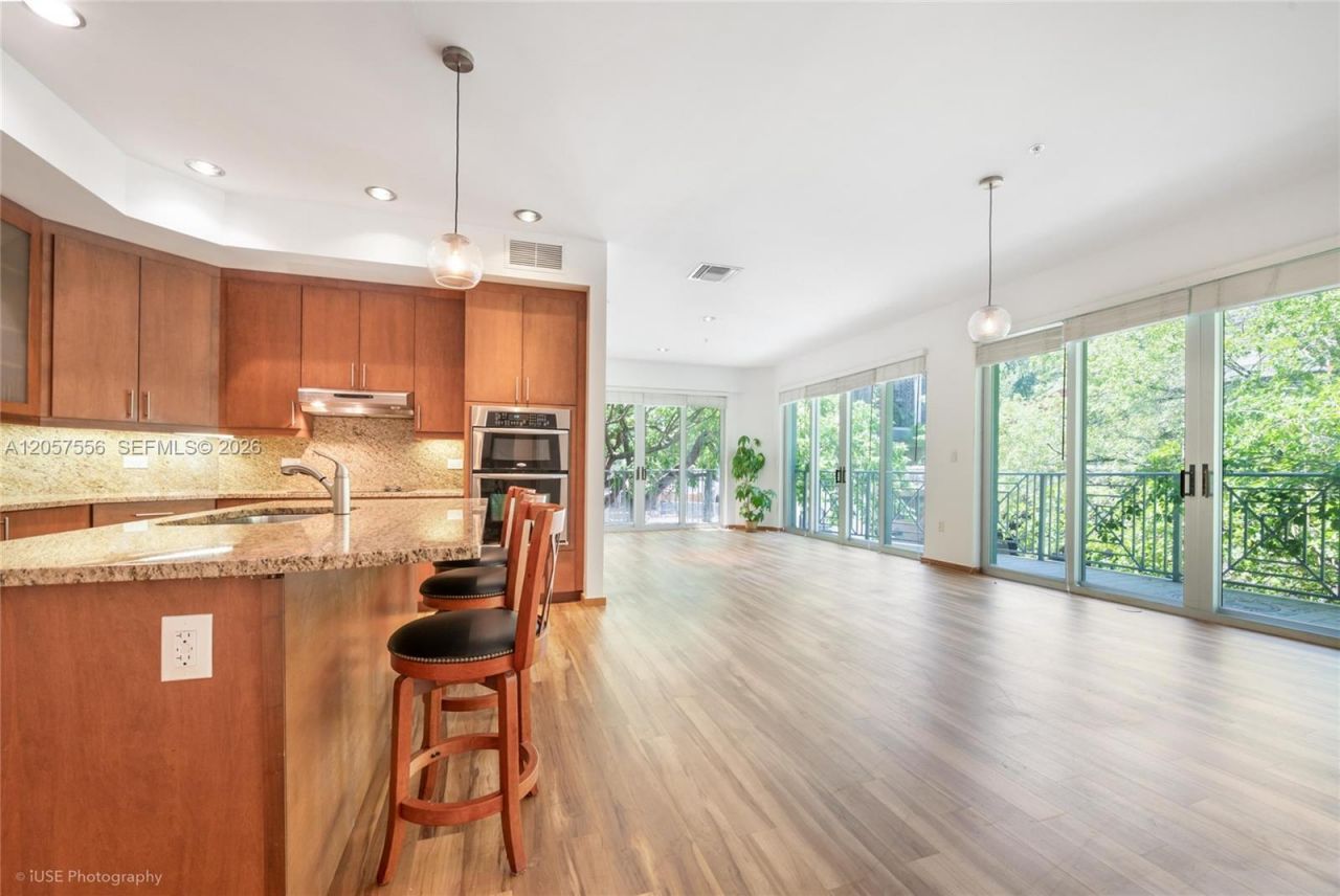 3333 Rice St , Unit 203, Miami, FL 33133 Photo