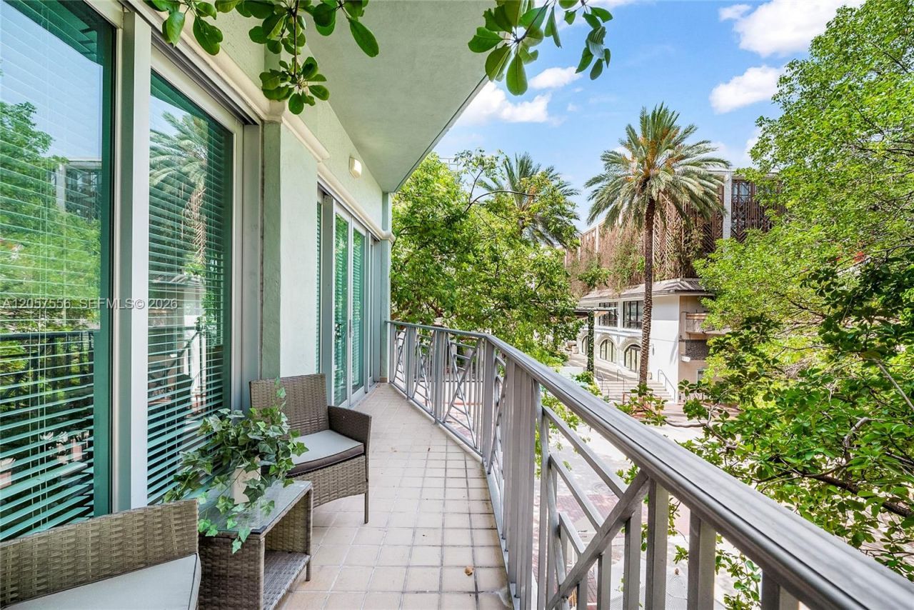 3333 Rice St , Unit 203, Miami, FL 33133 Photo