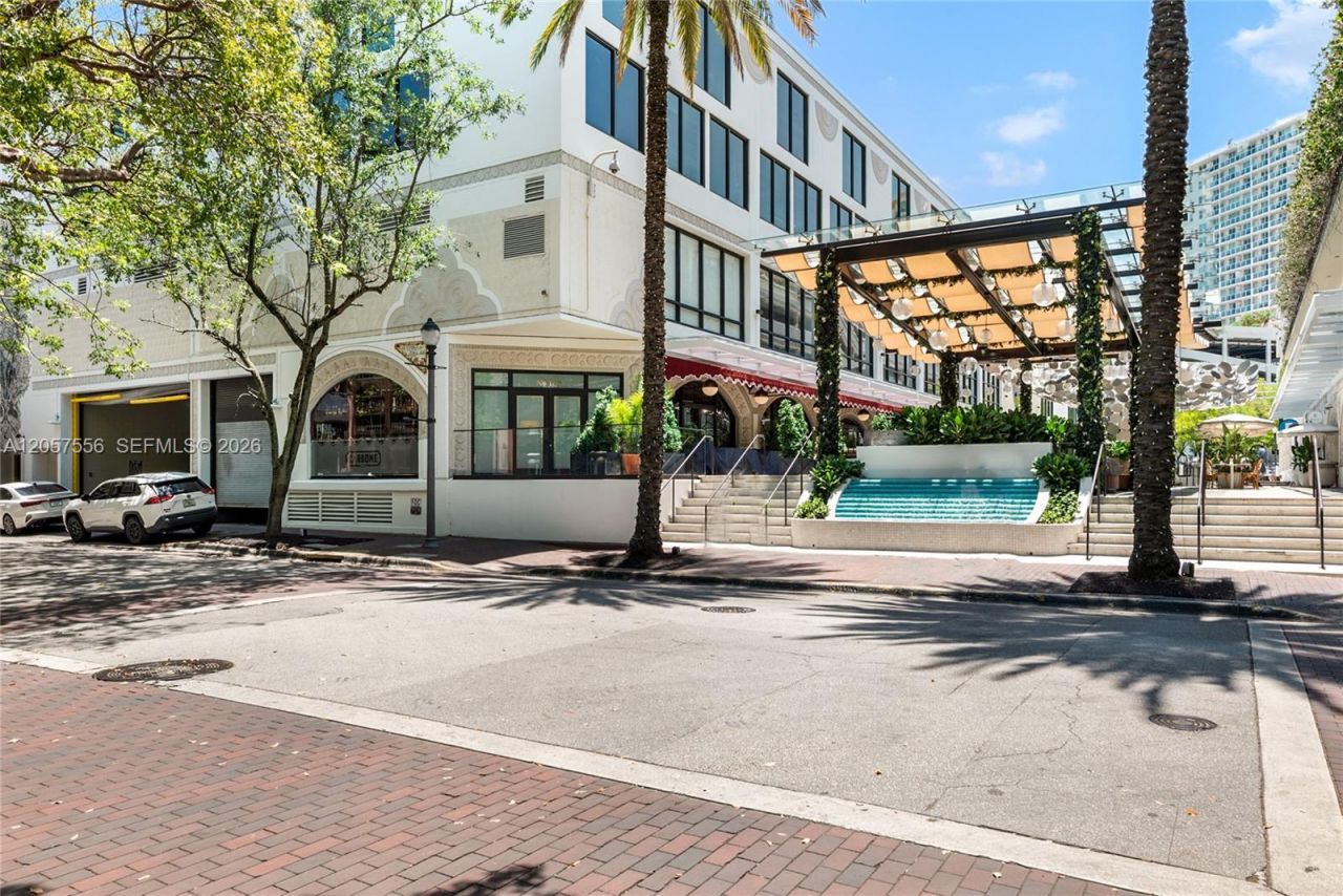 3333 Rice St , Unit 203, Miami, FL 33133 Photo