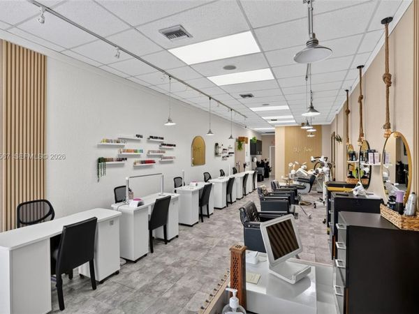 Full Service Salon for Sale in Miami , Miami, FL 33173