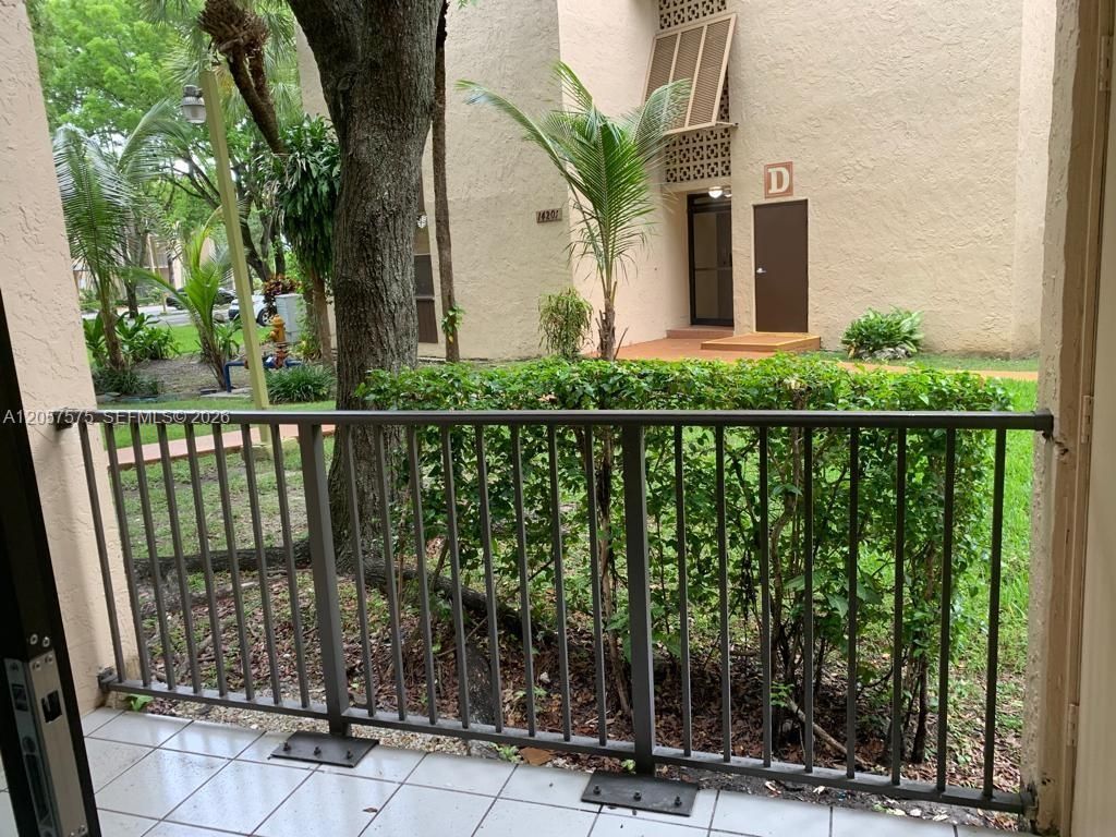 14221 N Kendall Dr , Unit 110C, Miami, FL 33186 Photo
