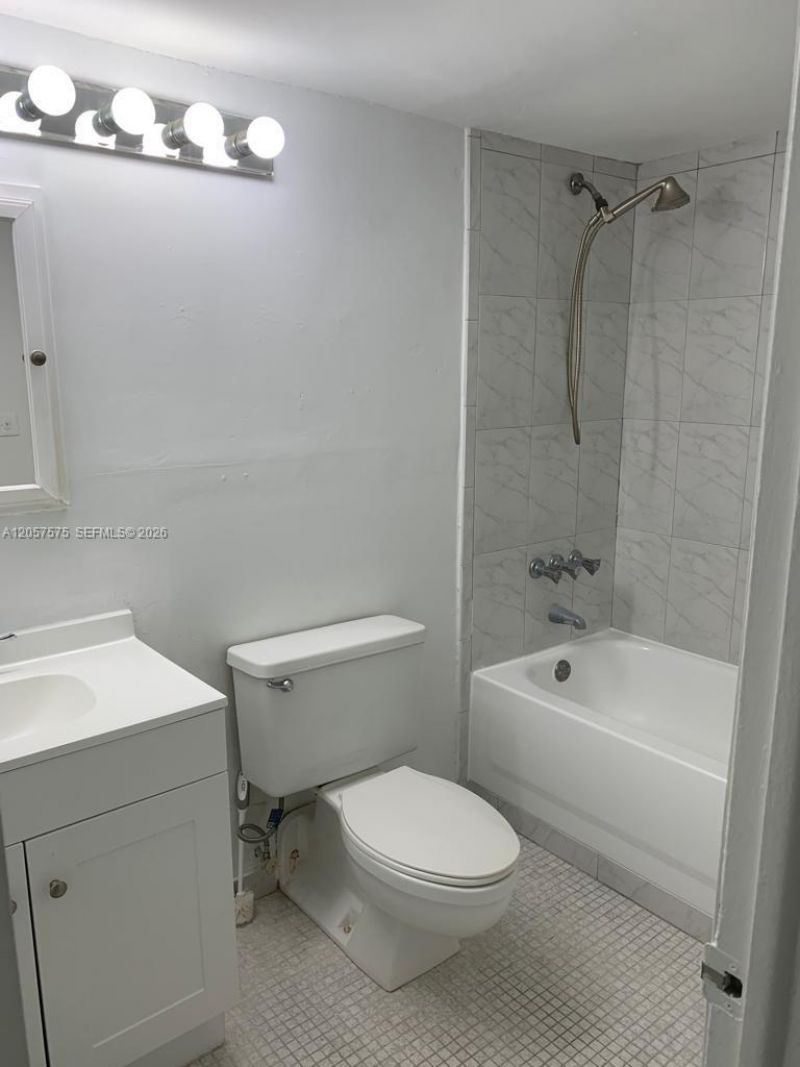14221 N Kendall Dr , Unit 110C, Miami, FL 33186 Photo