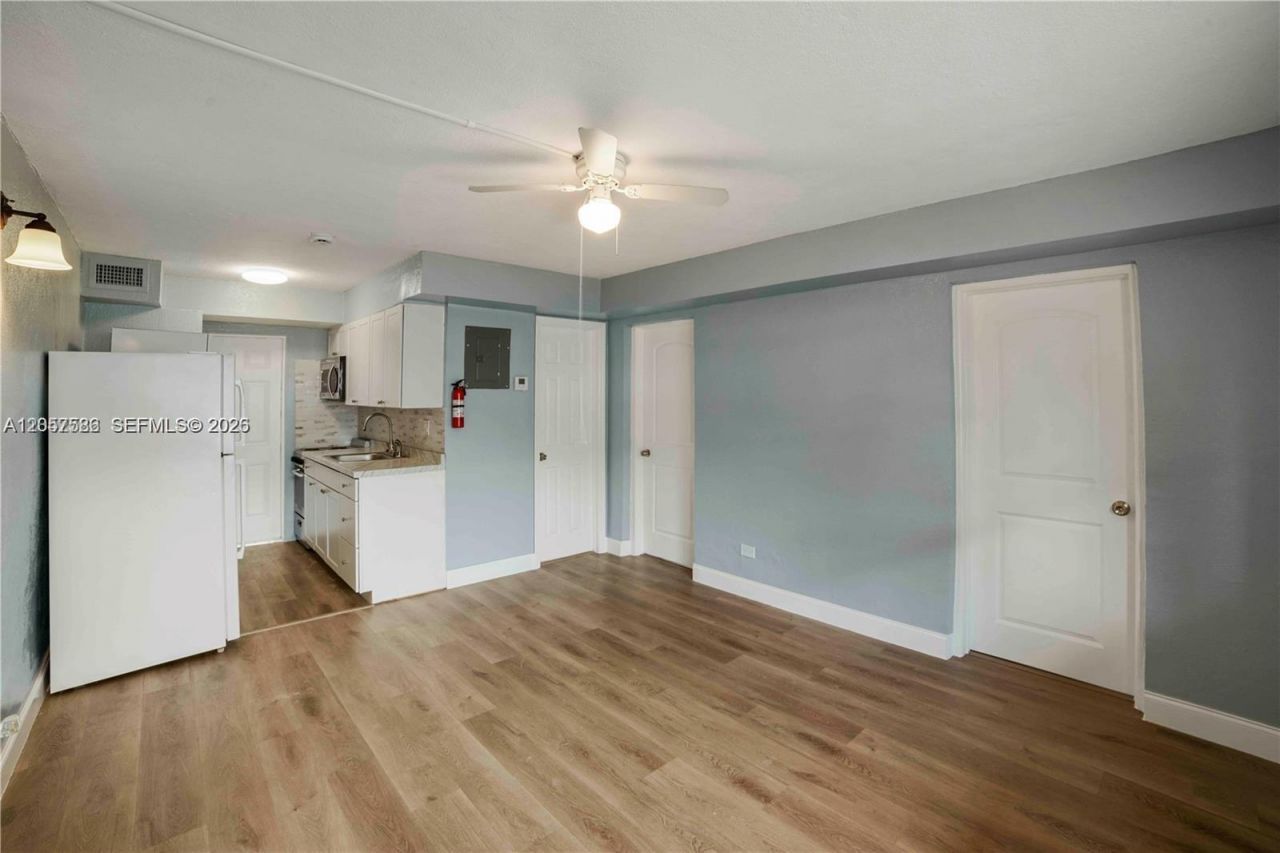 817 NW 12th Ave , Unit 1, Fort Lauderdale, FL 33311 Photo