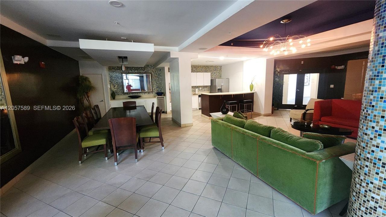 6001 SW 70th St, Unit 155, South Miami, FL 33143 Photo