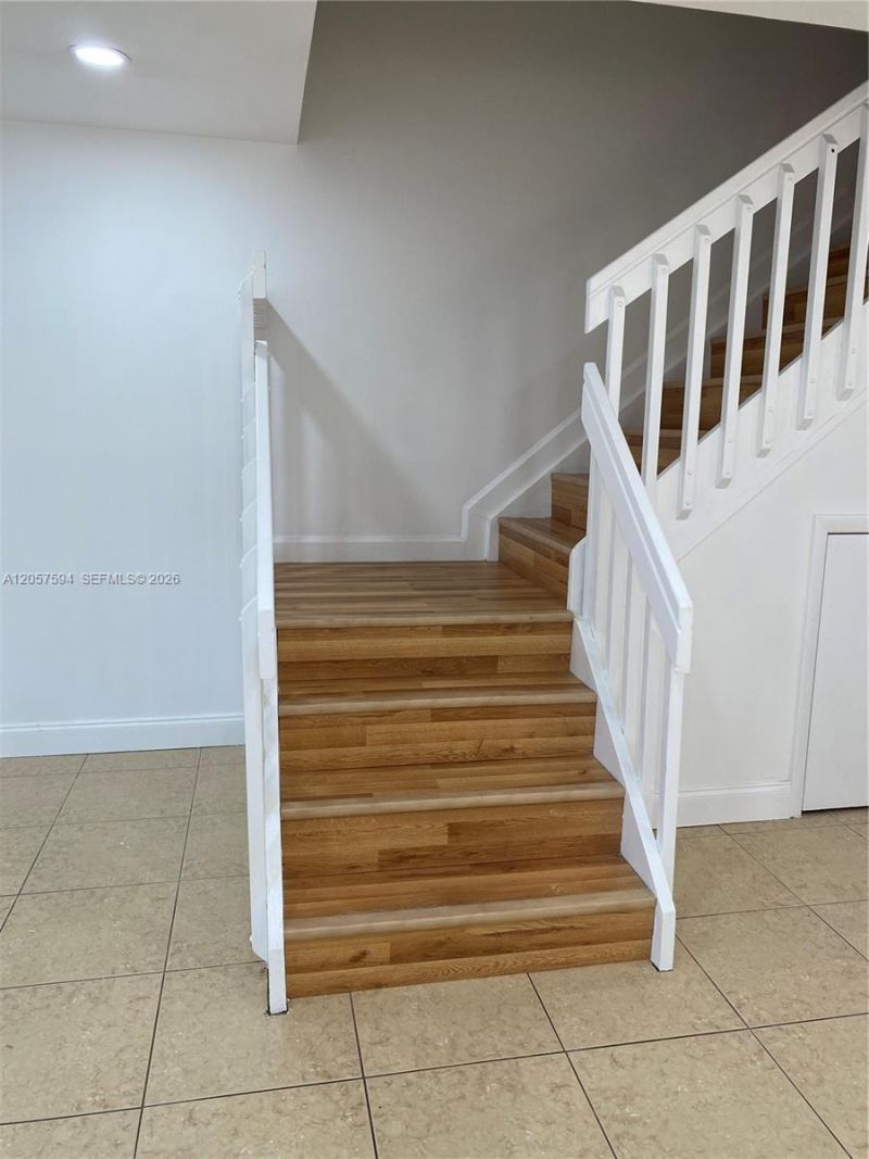 10537 NW 8th St , Pembroke Pines, FL 33026 Photo
