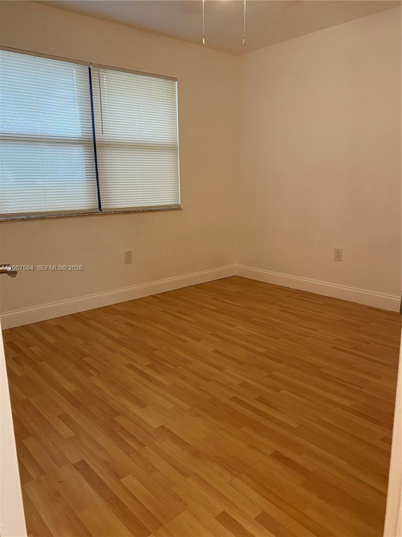 10537 NW 8th St , Pembroke Pines, FL 33026 Photo