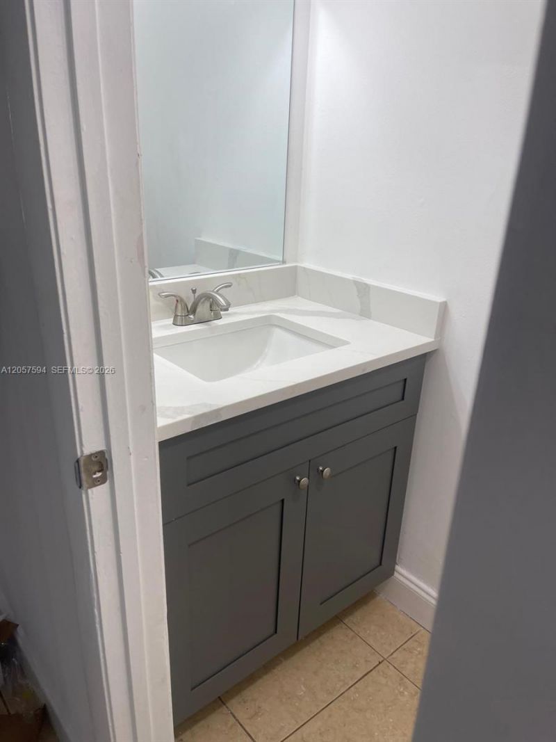 10537 NW 8th St , Pembroke Pines, FL 33026 Photo