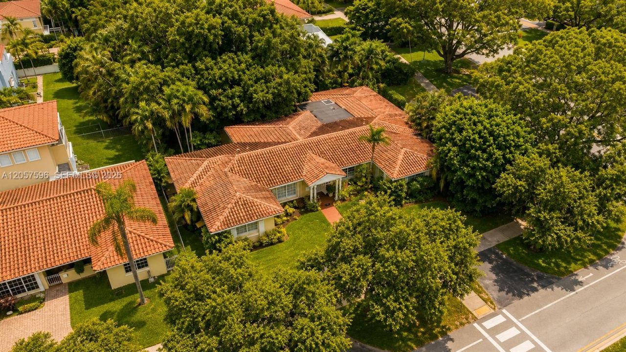 3300 Segovia St , Coral Gables, FL 33134 Photo