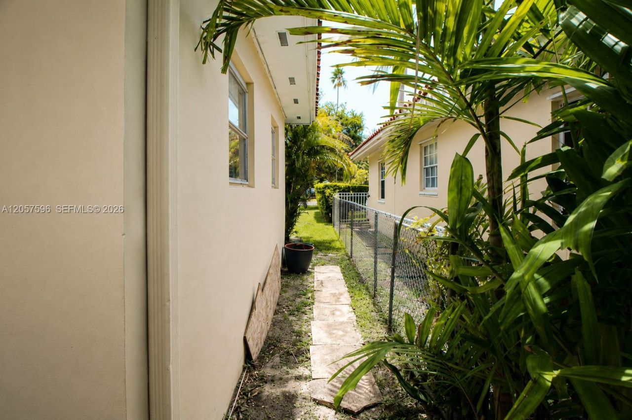 3300 Segovia St , Coral Gables, FL 33134 Photo