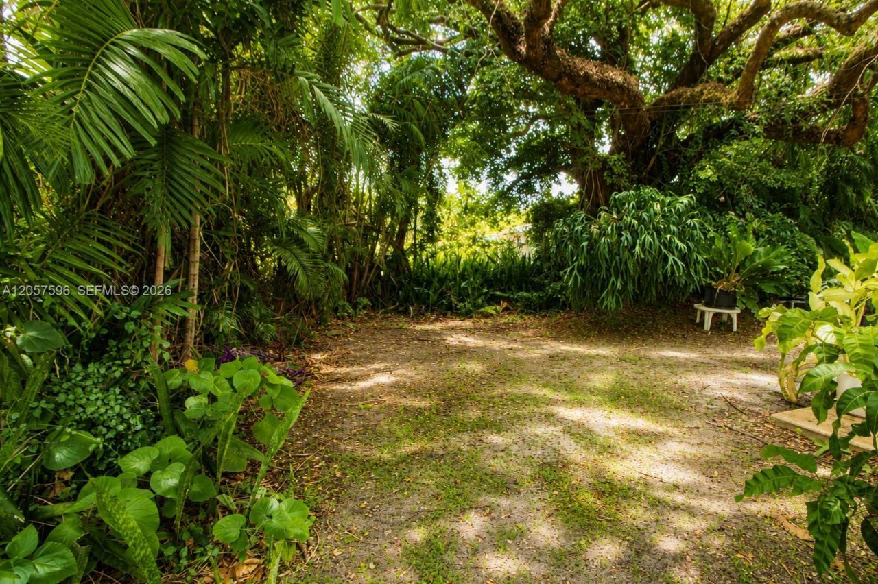 3300 Segovia St , Coral Gables, FL 33134 Photo