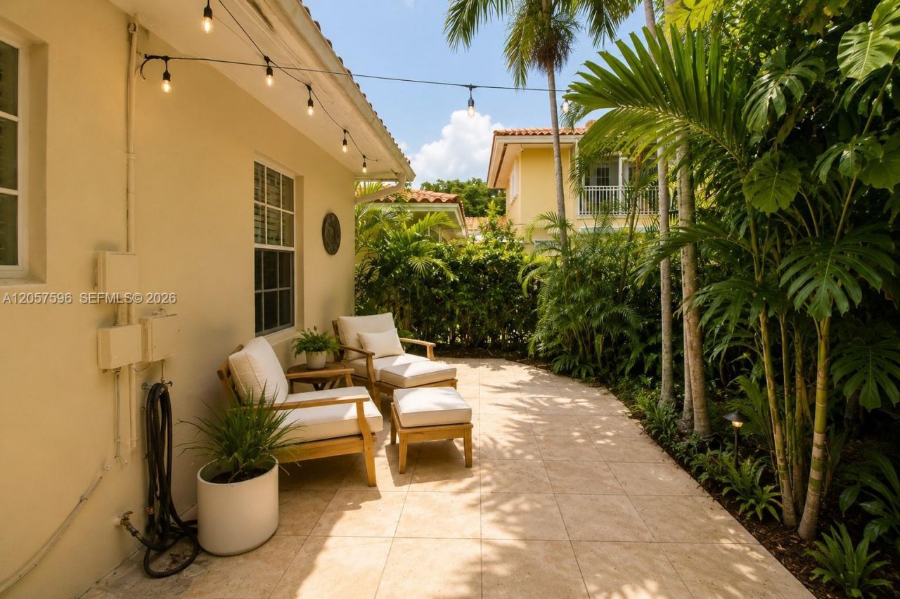 3300 Segovia St , Coral Gables, FL 33134 Photo