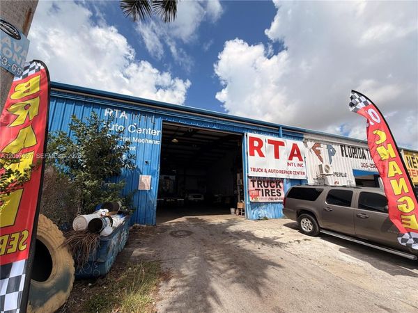 22770 S Dixie Hwy , Miami, FL 33170