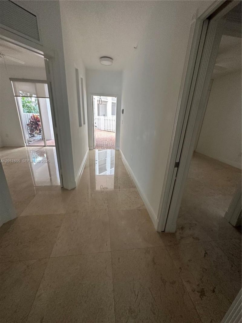 10730 NW 66th St , Unit 109, Doral, FL 33178 Photo