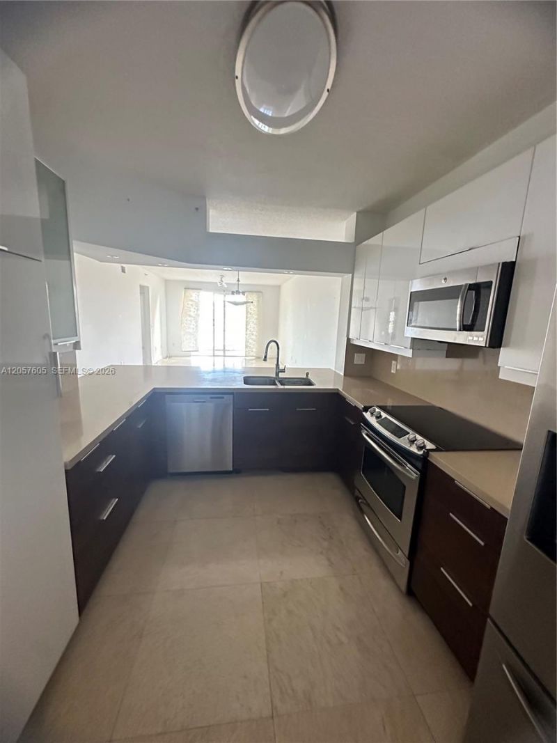 10730 NW 66th St , Unit 109, Doral, FL 33178 Photo