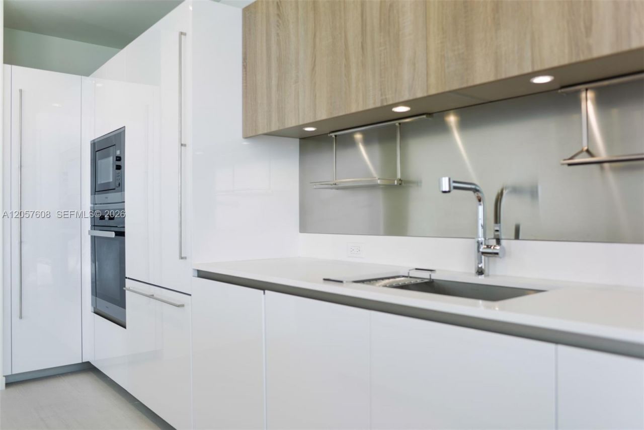 1000 Brickell Plaza , Unit PH5907, Miami, FL 33131 Photo