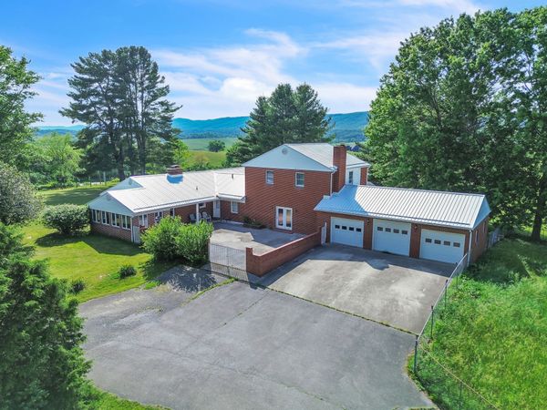 6560 Cleburne Blvd, Dublin, VA 24084