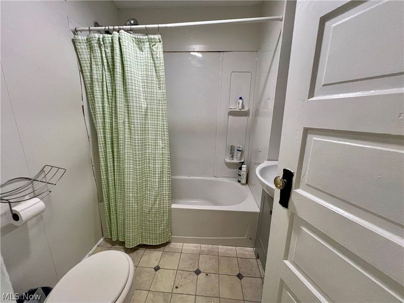 158 Montgomery Boulevard, New Concord, OH 43762 Photo 11