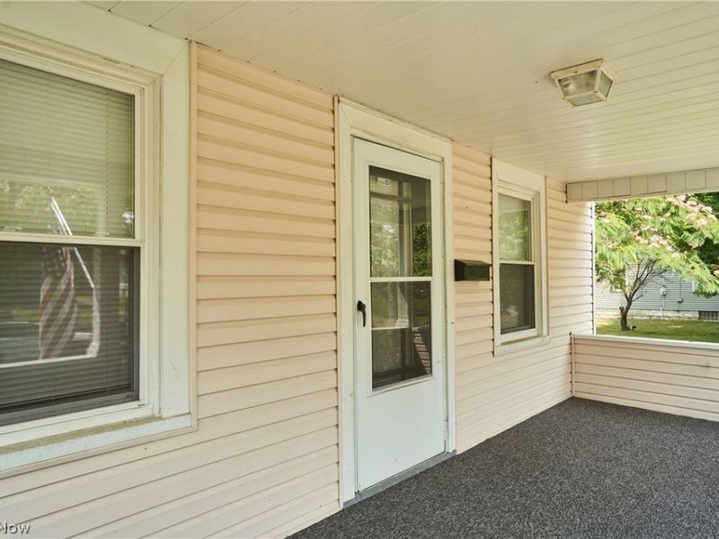 1250 Herberich Avenue, Akron, OH 44301 Photo 2