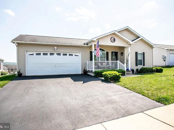 64 MIDDLEMARCH ROAD , DOUGLASSVILLE, PA 19518